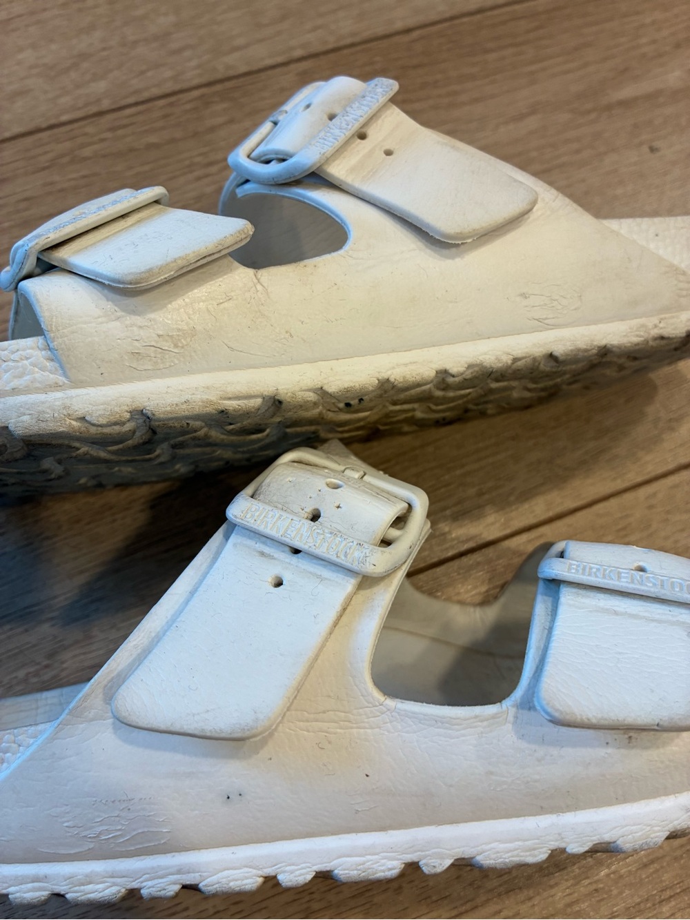 Birkenstock Women’s Arizona Buckle EVA White Sandal Narrow Size 7/38 - Picture 3 of 9